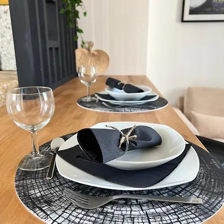 Le Jean Bart - Votre T1 Meuble Cosy & Lumineux Quartier Republique Appartement *